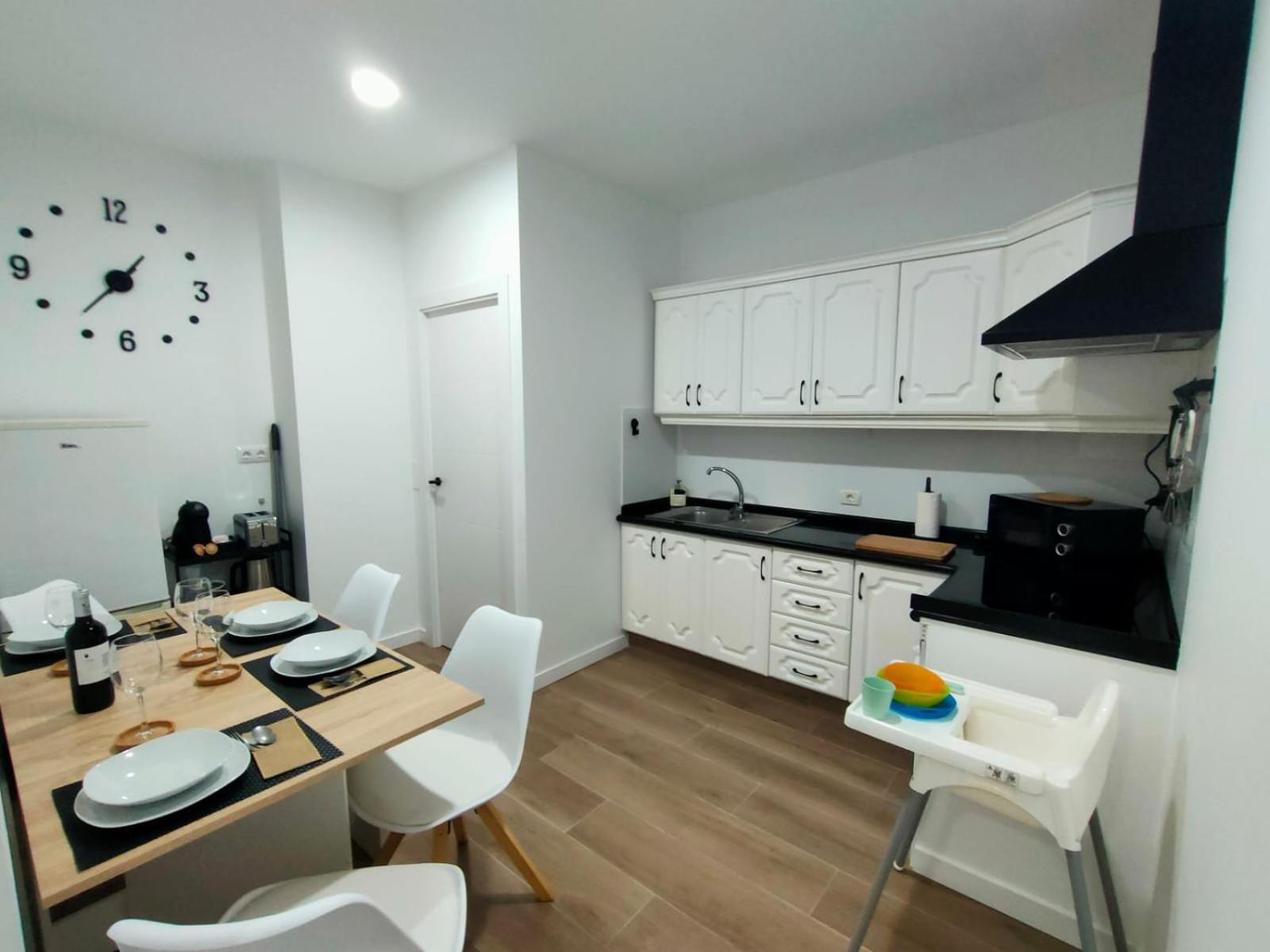 Apartamento El Adoquin อิคอดเดลอสวินอส ภายนอก รูปภาพ